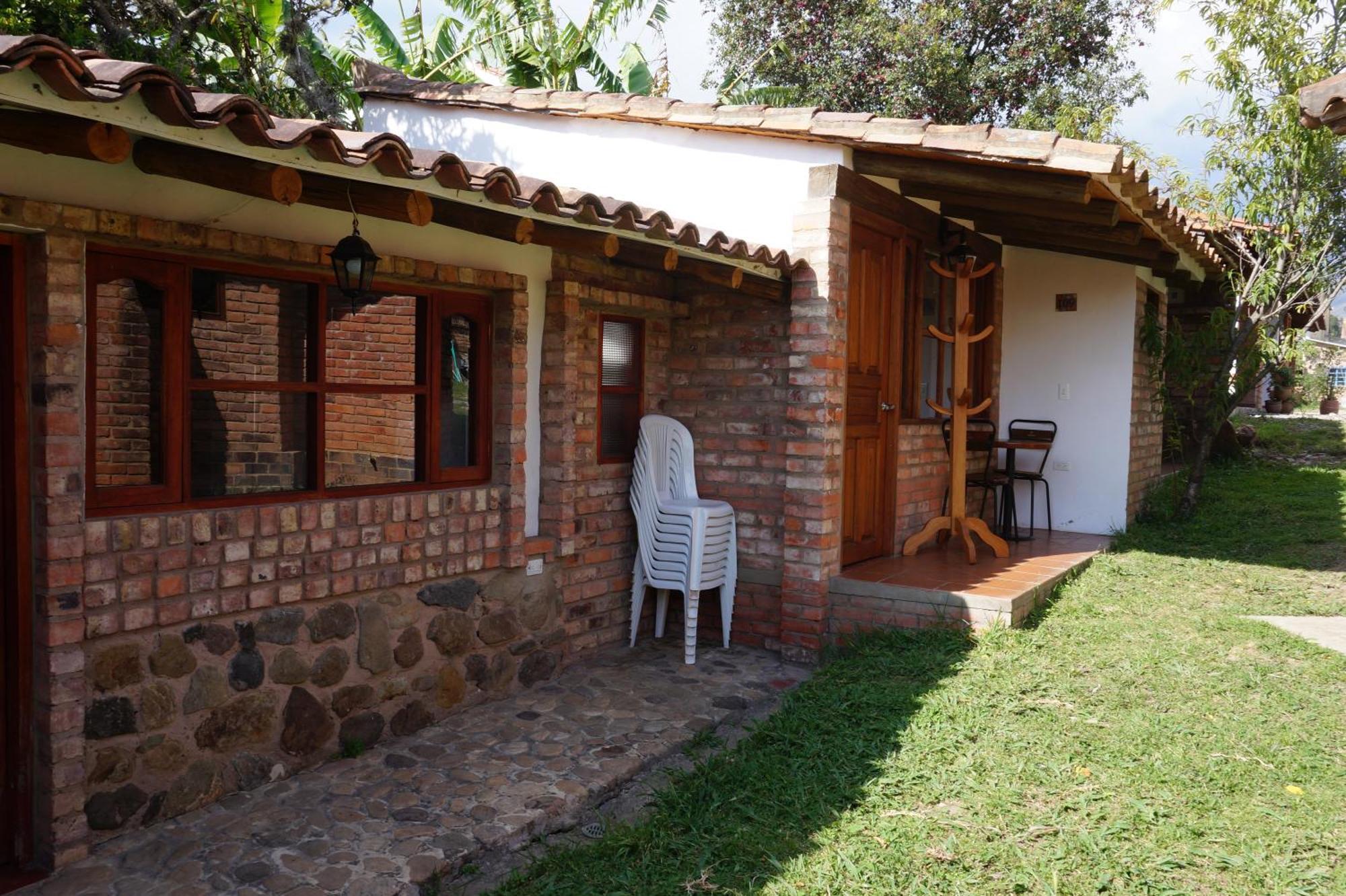 Hospedaje Plaza Villa De Leyva Ngoại thất bức ảnh
